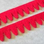 24 Inch Of Lace On Felt (2..
